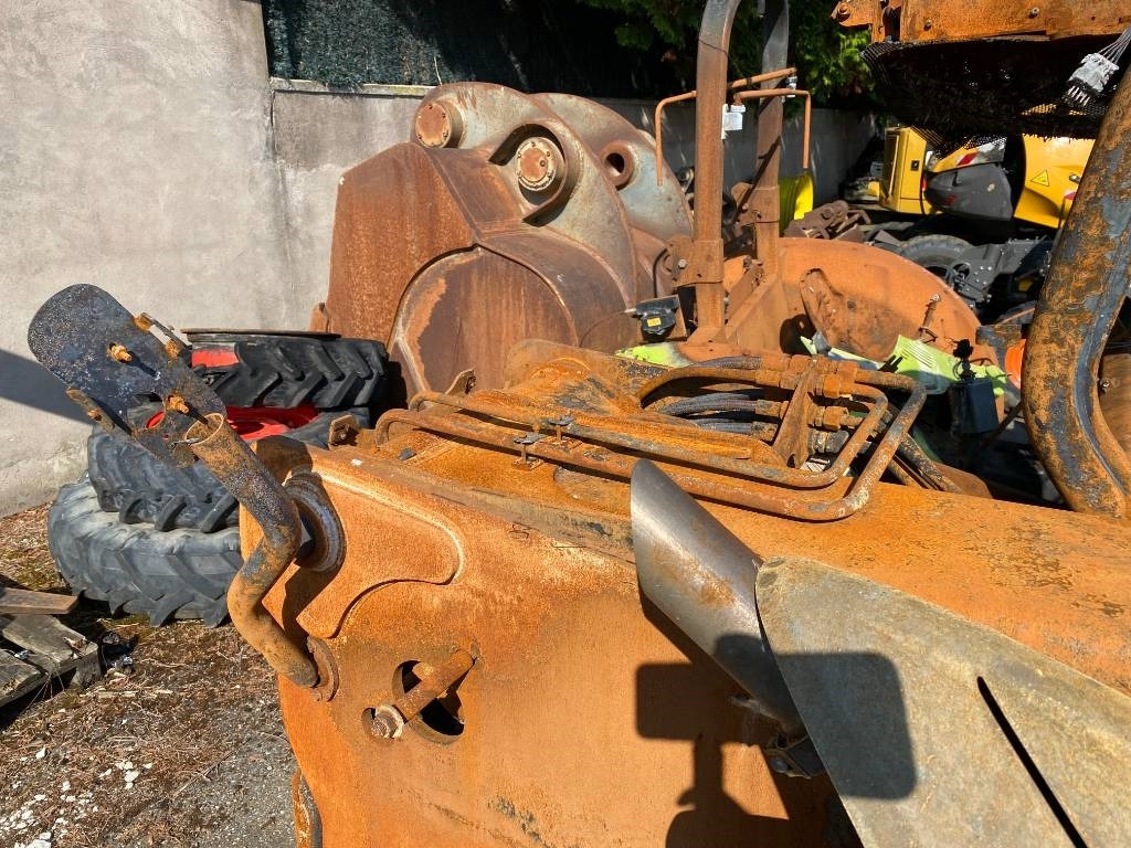 Telescopic handler Manitou MLT 737 endommagé: picture 27 Telescopic handler Manitou MLT 737 endommagé: picture 27