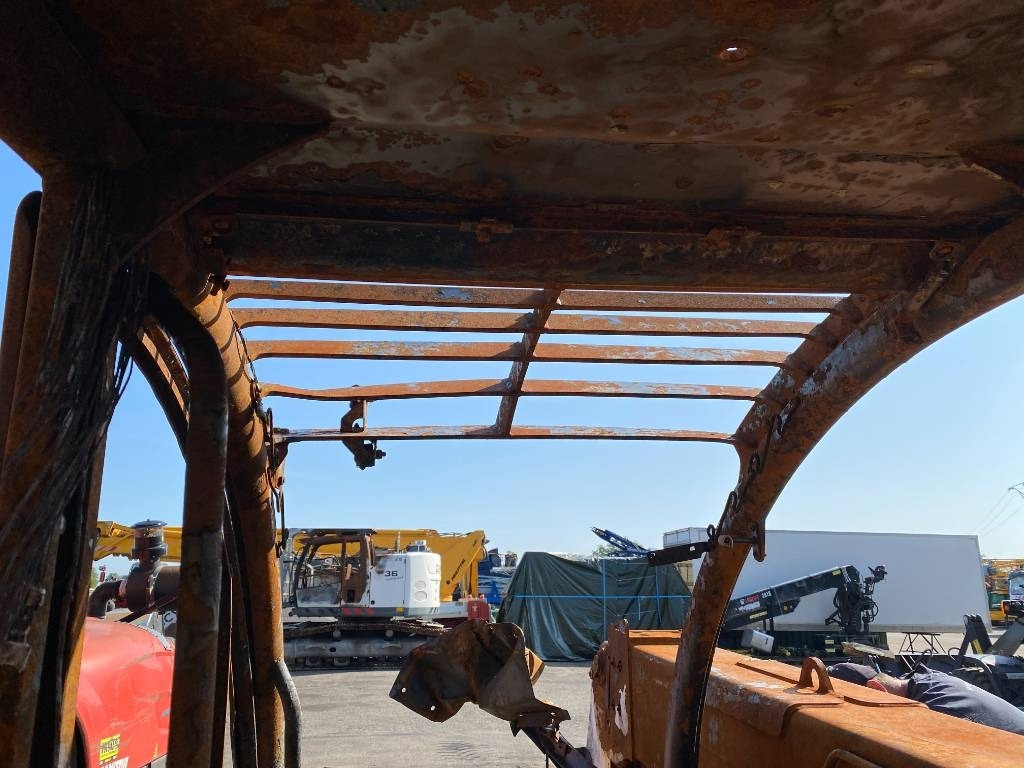 Telescopic handler Manitou MLT 737 endommagé: picture 19 Telescopic handler Manitou MLT 737 endommagé: picture 19