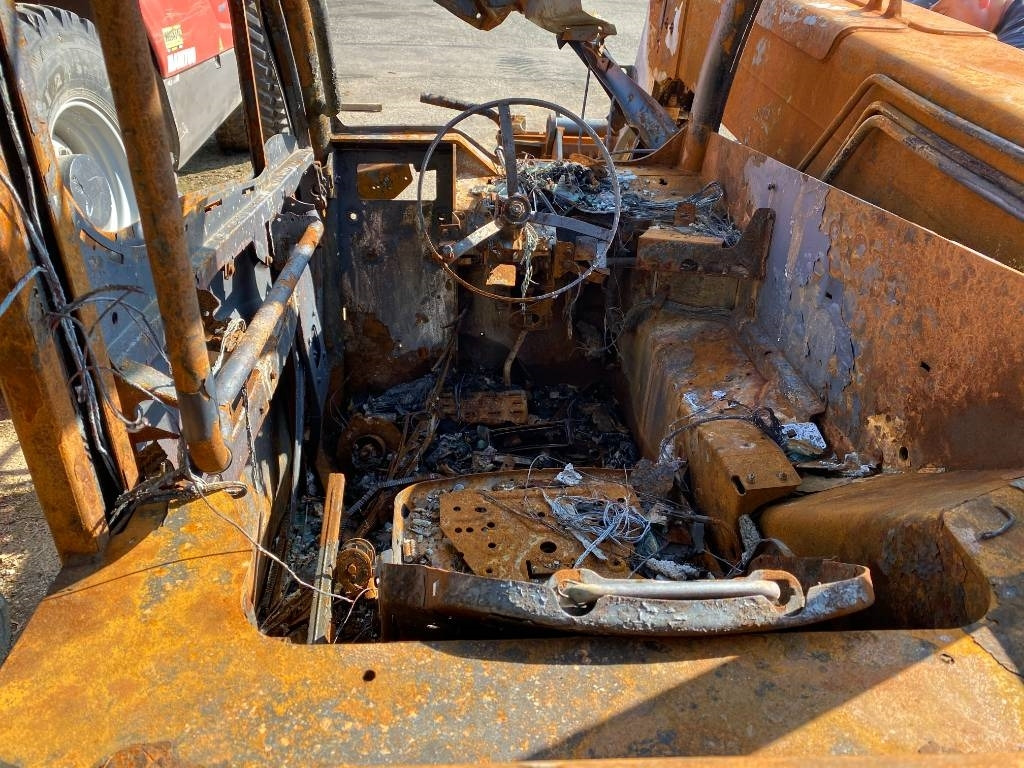 Telescopic handler Manitou MLT 737 endommagé: picture 18 Telescopic handler Manitou MLT 737 endommagé: picture 18