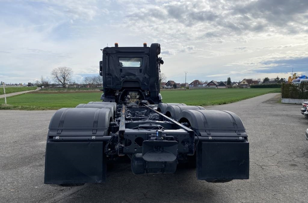 Mercedes-Benz AROCS 3751 8x4 / 1er Main endommagé - Cab chassis truck: picture 5 Mercedes-Benz AROCS 3751 8x4 / 1er Main endommagé - Cab chassis truck: picture 5