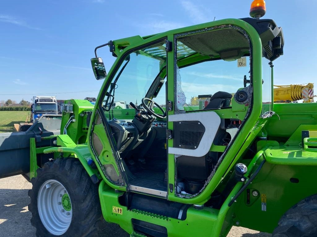 Telescopic wheel loader Merlo P72.10/Plus 1er Main-Certificat CE endommagé: picture 26