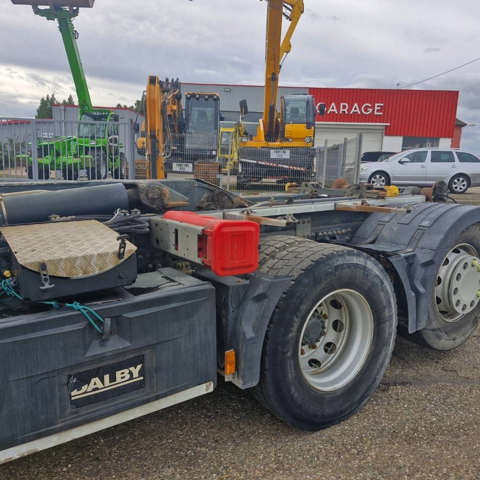 Hook lift truck Renault D Wide 380: picture 18