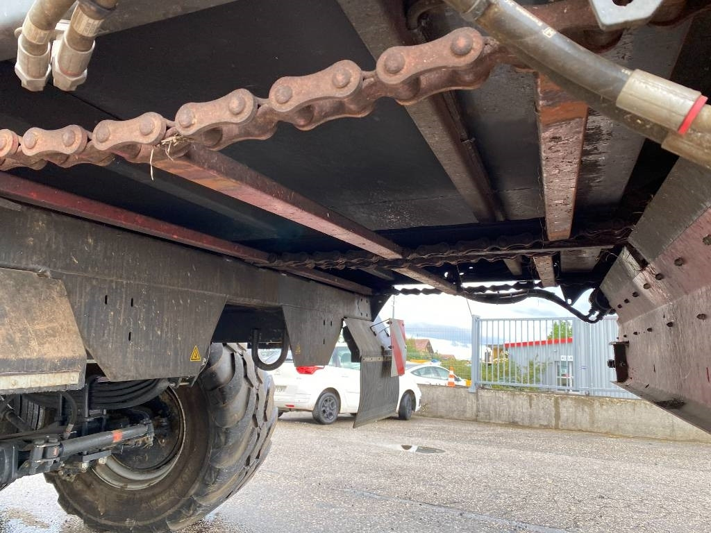 Self-loading wagon Schuitemaker RAPIDE 75 - 40Km/h endommagée: picture 31 Self-loading wagon Schuitemaker RAPIDE 75 - 40Km/h endommagée: picture 31