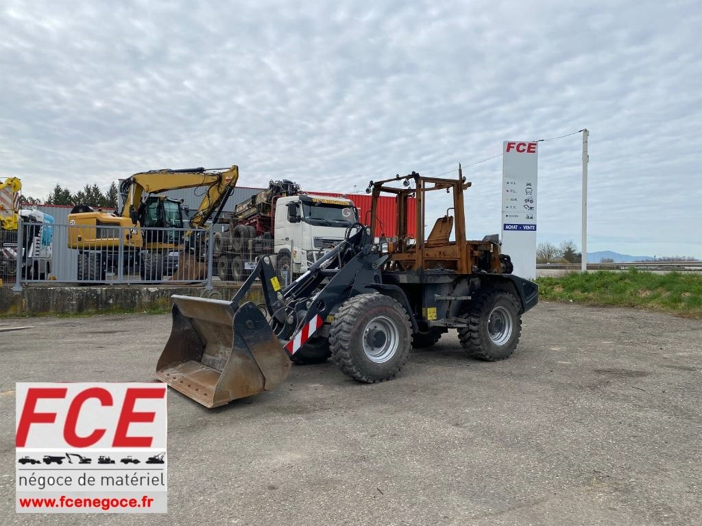 Yanmar V 100 / Certificat CE endommagée - Wheel loader: picture 1 Yanmar V 100 / Certificat CE endommagée - Wheel loader: picture 1