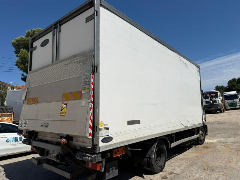 Iveco 120E22 EEV - Refrigerator truck: picture 4 Iveco 120E22 EEV - Refrigerator truck: picture 4