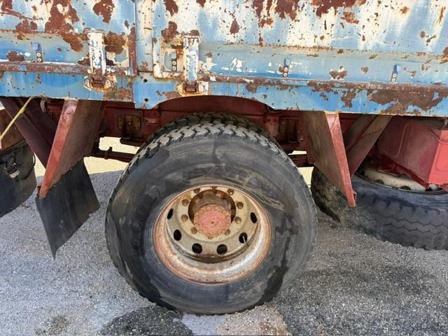 Iveco UNIC 175-24 BI-BENNE GRUE - Tipper, Crane truck: picture 4 Iveco UNIC 175-24 BI-BENNE GRUE - Tipper, Crane truck: picture 4