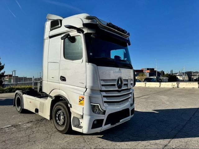 Mercedes ACTROS 1851 - Tractor unit: picture 4 Mercedes ACTROS 1851 - Tractor unit: picture 4