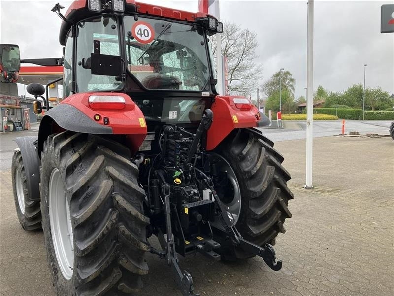 Case IH Farmall 100C - Farm tractor: picture 3 Case IH Farmall 100C - Farm tractor: picture 3