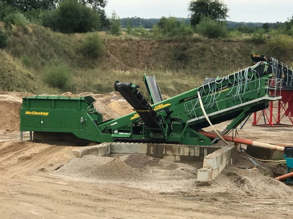 McCloskey S190 WASH PLANT - Screener: picture 4 McCloskey S190 WASH PLANT - Screener: picture 4