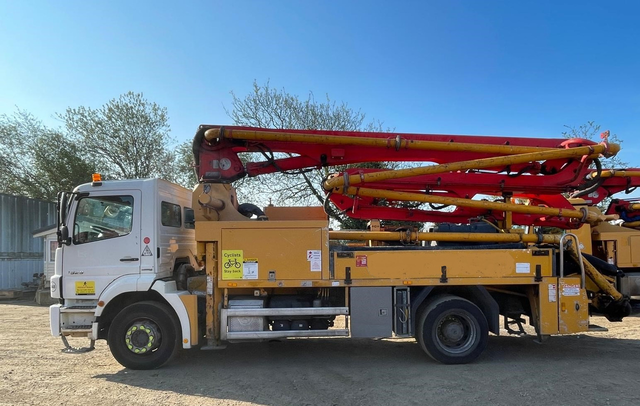 PUTZMEISTER 24M 11H - Concrete pump truck: picture 2 PUTZMEISTER 24M 11H - Concrete pump truck: picture 2