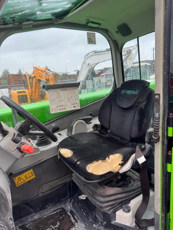 MERLO P40.17 - Telescopic handler: picture 2 MERLO P40.17 - Telescopic handler: picture 2