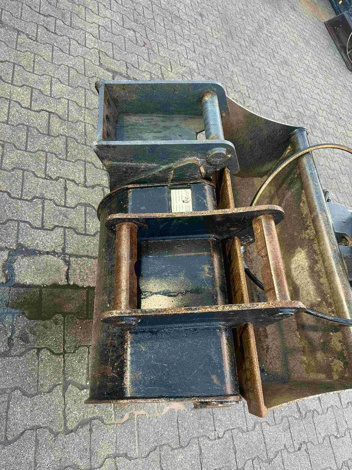 Mini excavator Sany SY 26 U: picture 8