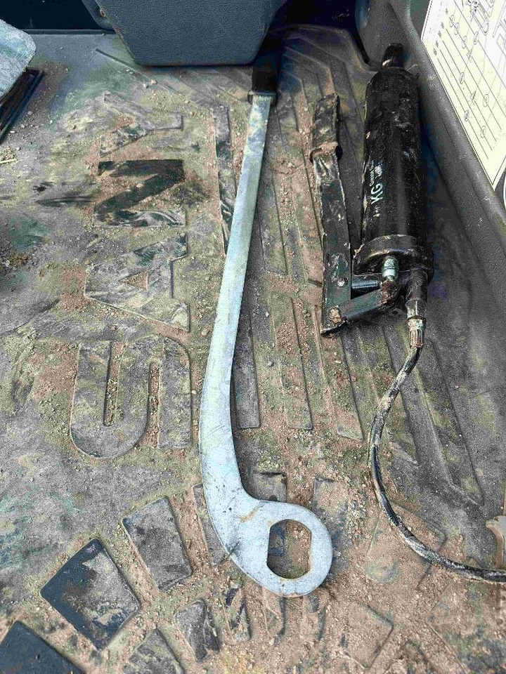 Mini excavator Sany SY 26 U: picture 9
