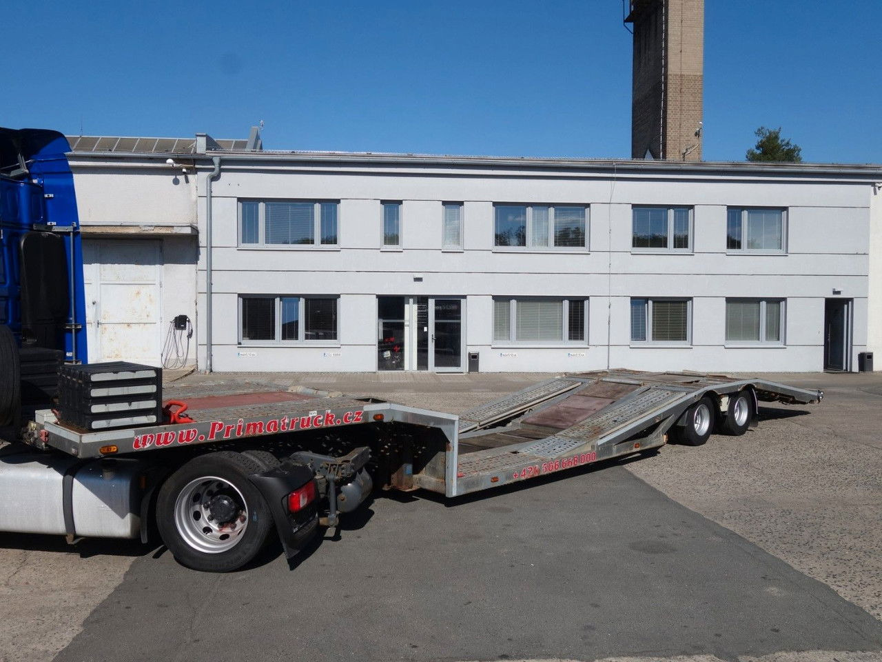 Diversen Svan CH33, für 2 LKWs - Autotransporter semi-trailer: picture 1 Diversen Svan CH33, für 2 LKWs - Autotransporter semi-trailer: picture 1