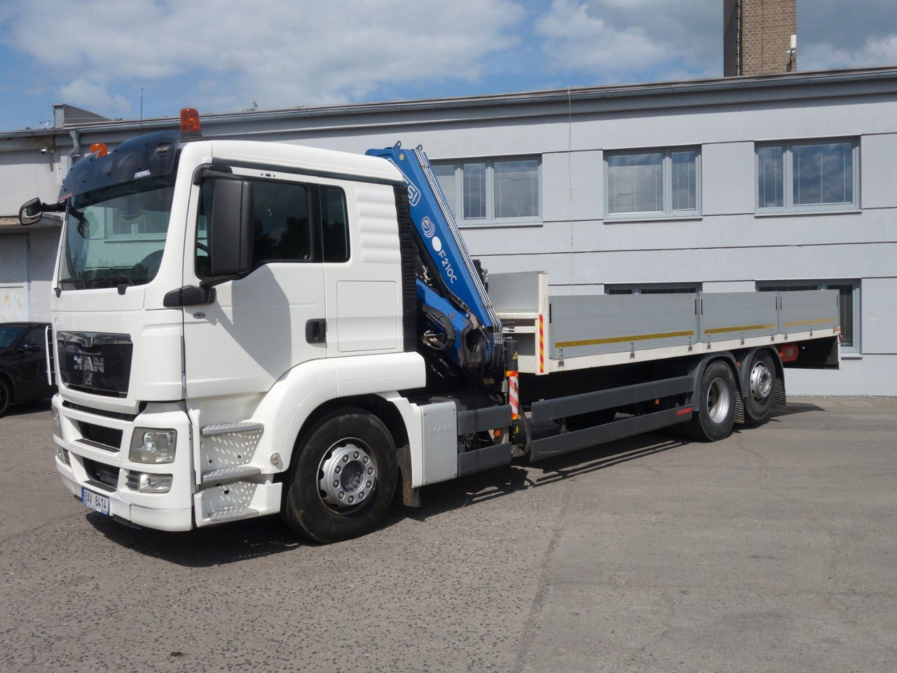 MAN TGS 26.360 FG 6x2 mit Fassi F210C - Crane truck: picture 1 MAN TGS 26.360 FG 6x2 mit Fassi F210C - Crane truck: picture 1