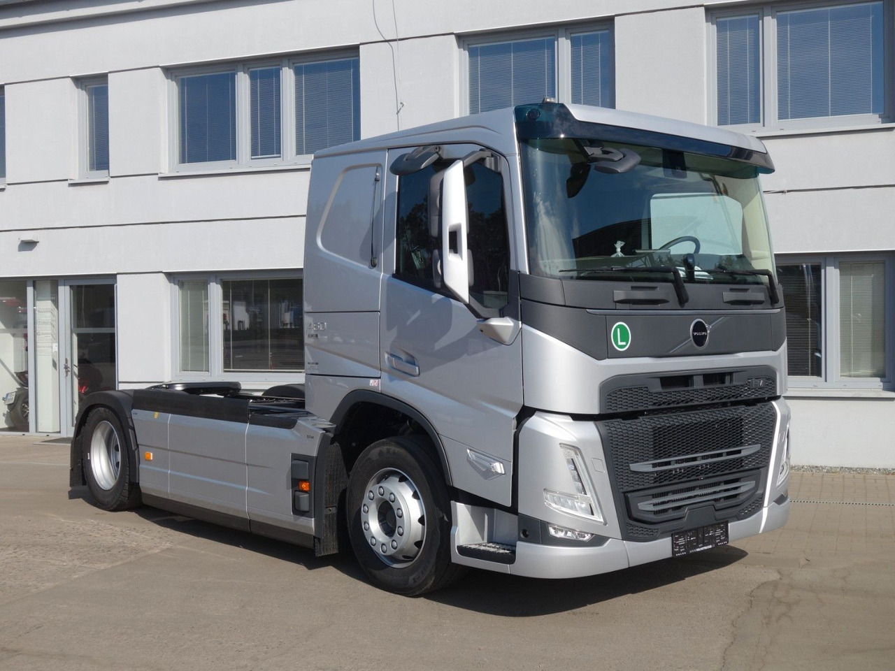 Volvo FM 13, 460 PS, Retarder, fur Euro Lohr, Neue Volvo FM 13, 460 PS, Retarder, fur Euro Lohr, Neue - Autotransporter truck: picture 2 Volvo FM 13, 460 PS, Retarder, fur Euro Lohr, Neue Volvo FM 13, 460 PS, Retarder, fur Euro Lohr, Neue - Autotransporter truck: picture 2