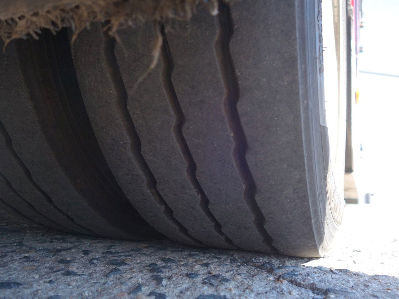 Autotransporter truck Volvo FM 13 460, mit Euro Lohr 2.53 Wxsyv2: picture 12 Autotransporter truck Volvo FM 13 460, mit Euro Lohr 2.53 Wxsyv2: picture 12