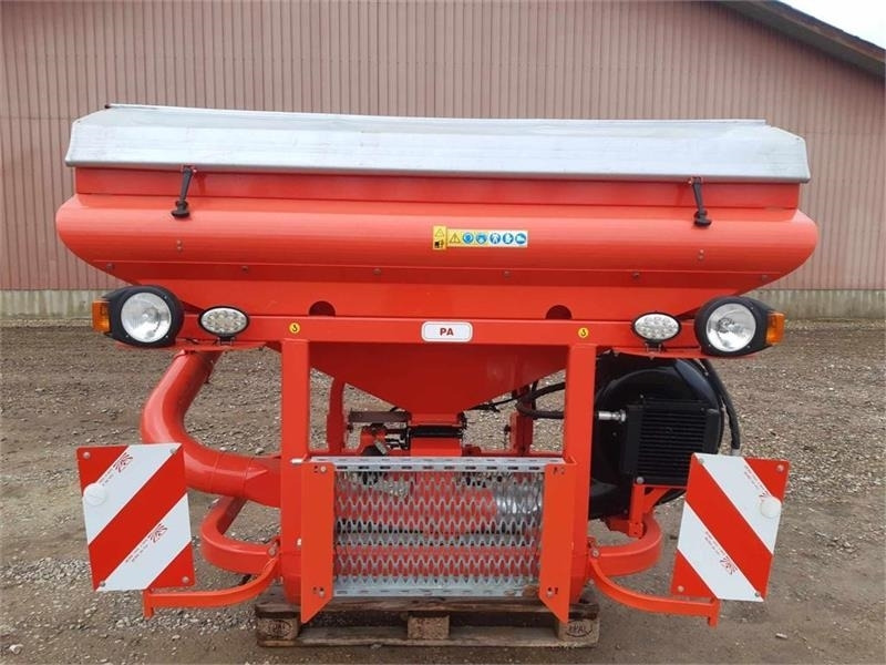 Gaspardo Fronttank PA1 - Post-harvest equipment: picture 1 Gaspardo Fronttank PA1 - Post-harvest equipment: picture 1