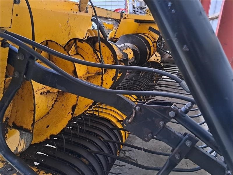 New Holland 356W - Hay and forage equipment: picture 3 New Holland 356W - Hay and forage equipment: picture 3