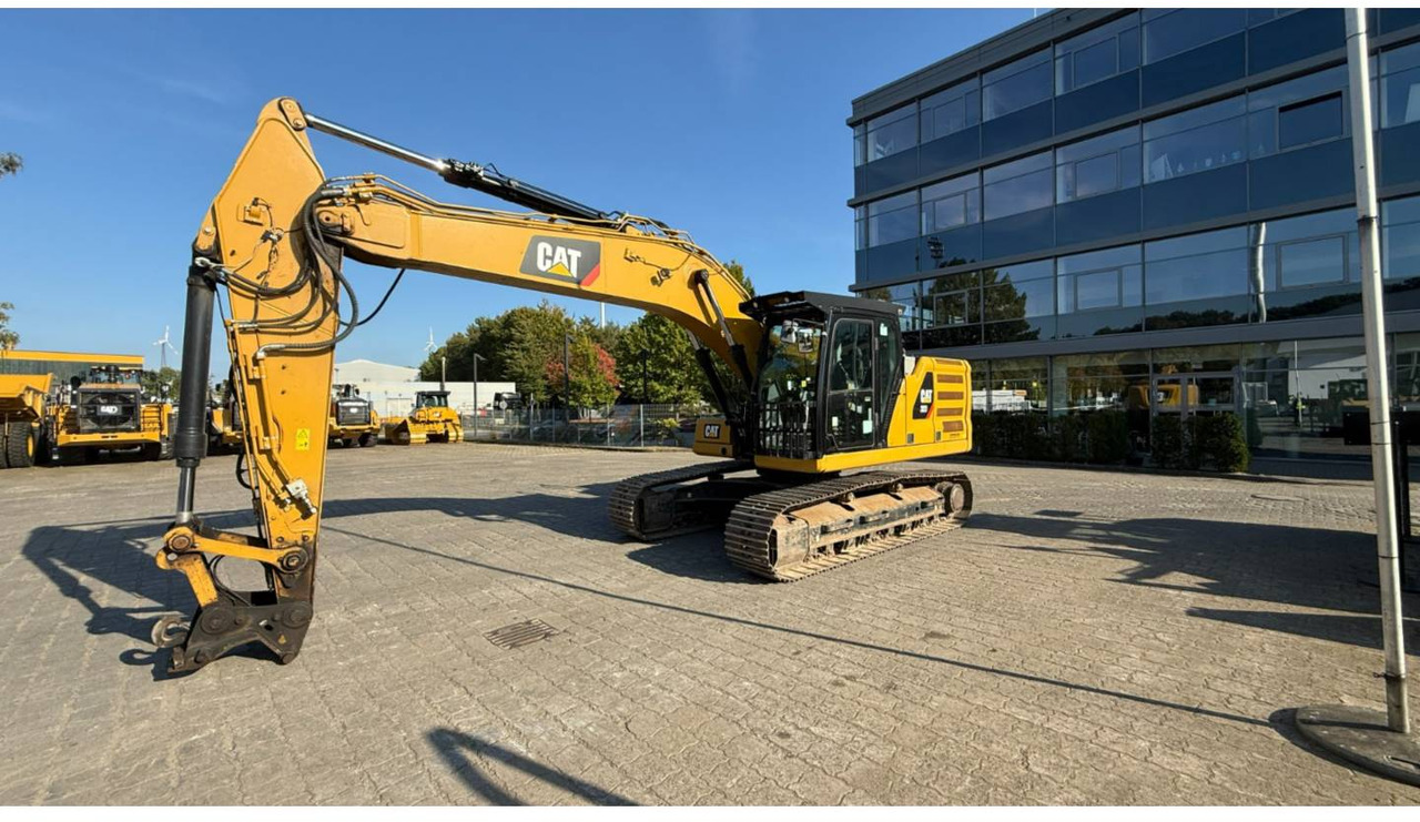 CAT 323-07 - Crawler excavator: picture 1 CAT 323-07 - Crawler excavator: picture 1