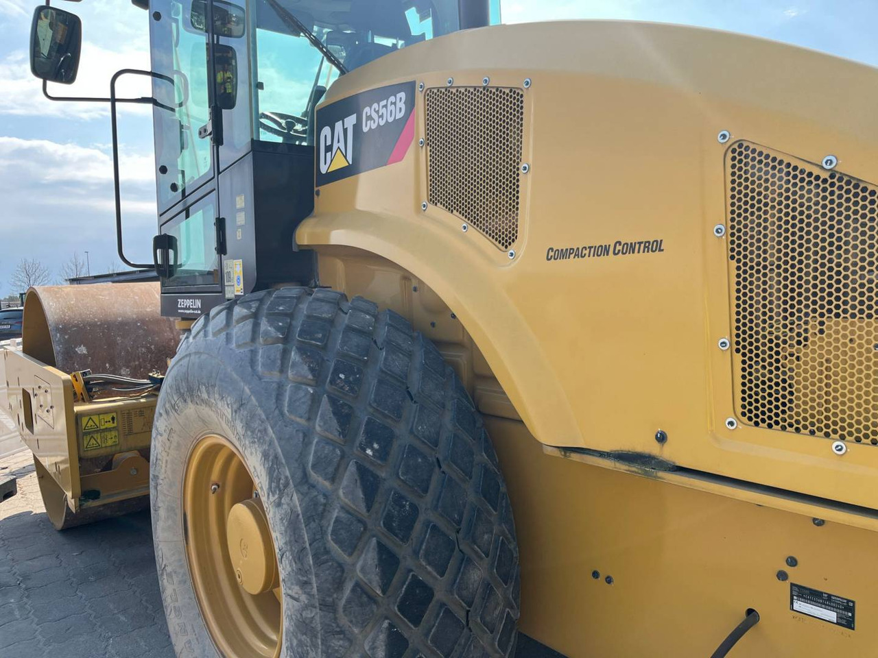 CAT CS56B - Compactor: picture 4 CAT CS56B - Compactor: picture 4