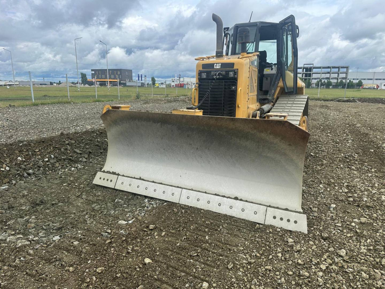 Bulldozer CAT D6NXL: picture 9