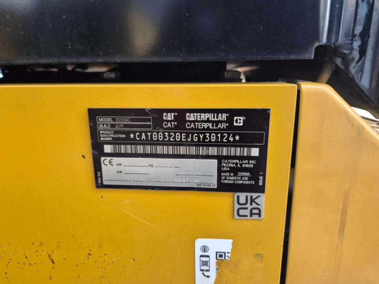 Crawler excavator CAT 320GC: picture 6