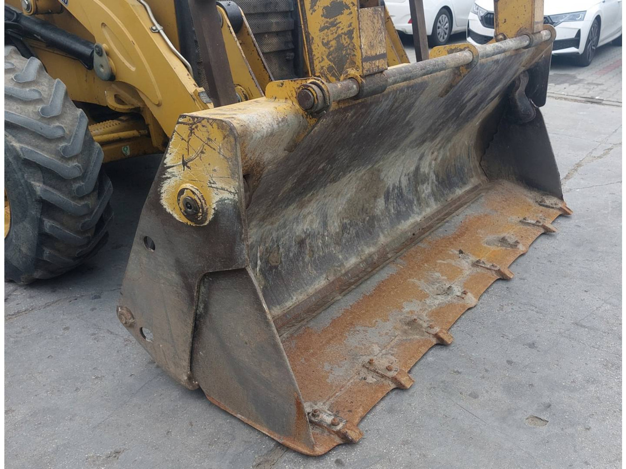Backhoe loader CAT 432F2: picture 19