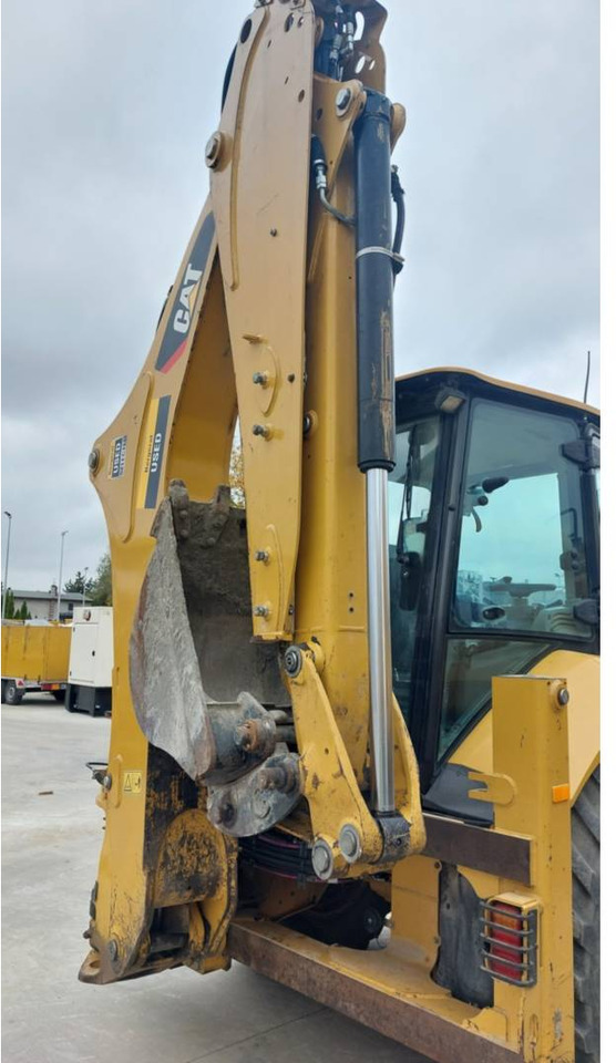 Backhoe loader CAT 432F2: picture 12