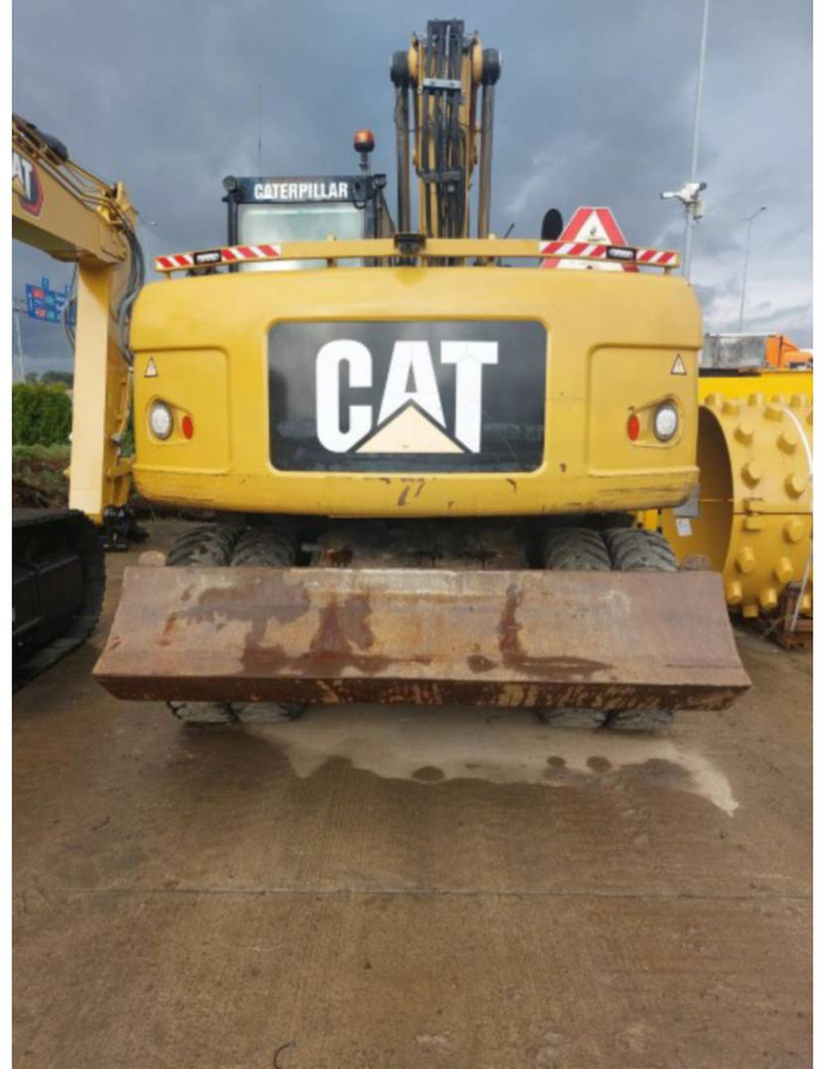 Wheel excavator CAT M315D: picture 9