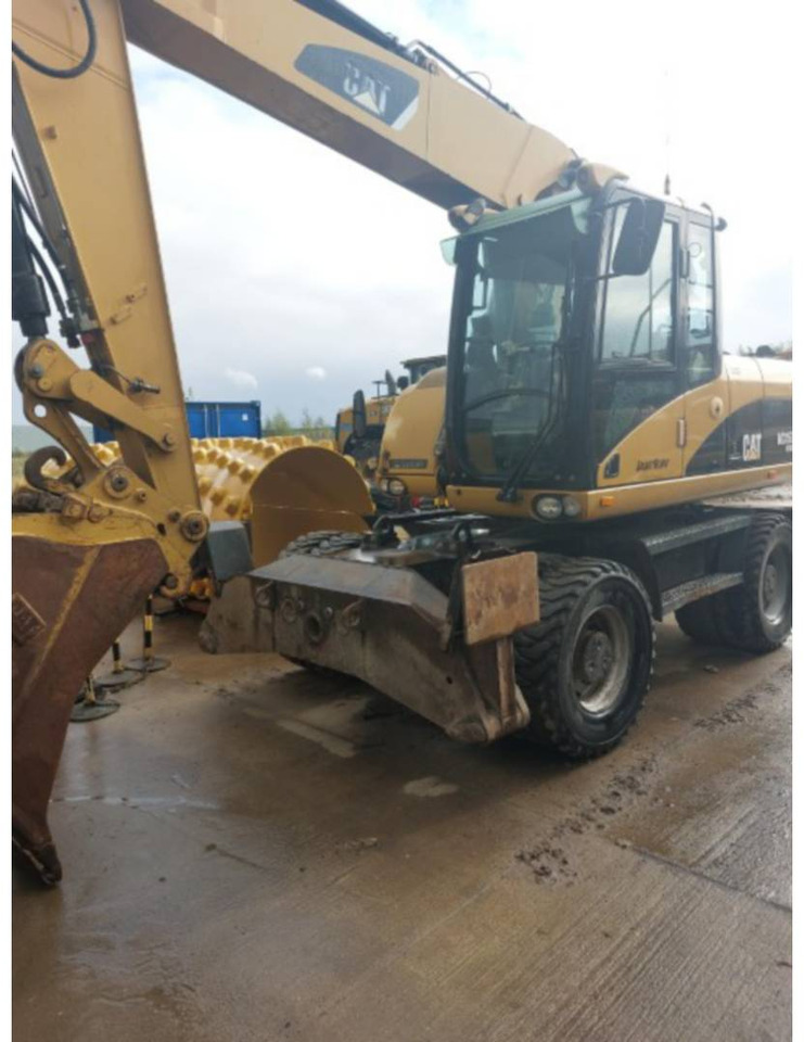 Wheel excavator CAT M315D: picture 19