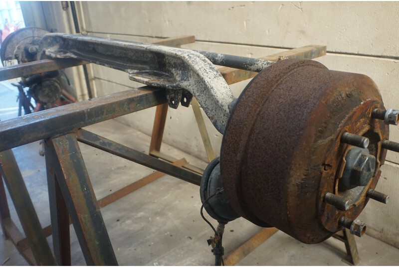Mercedes-Benz VL2/12 DC-3.8 - Front axle for Truck: picture 2 Mercedes-Benz VL2/12 DC-3.8 - Front axle for Truck: picture 2