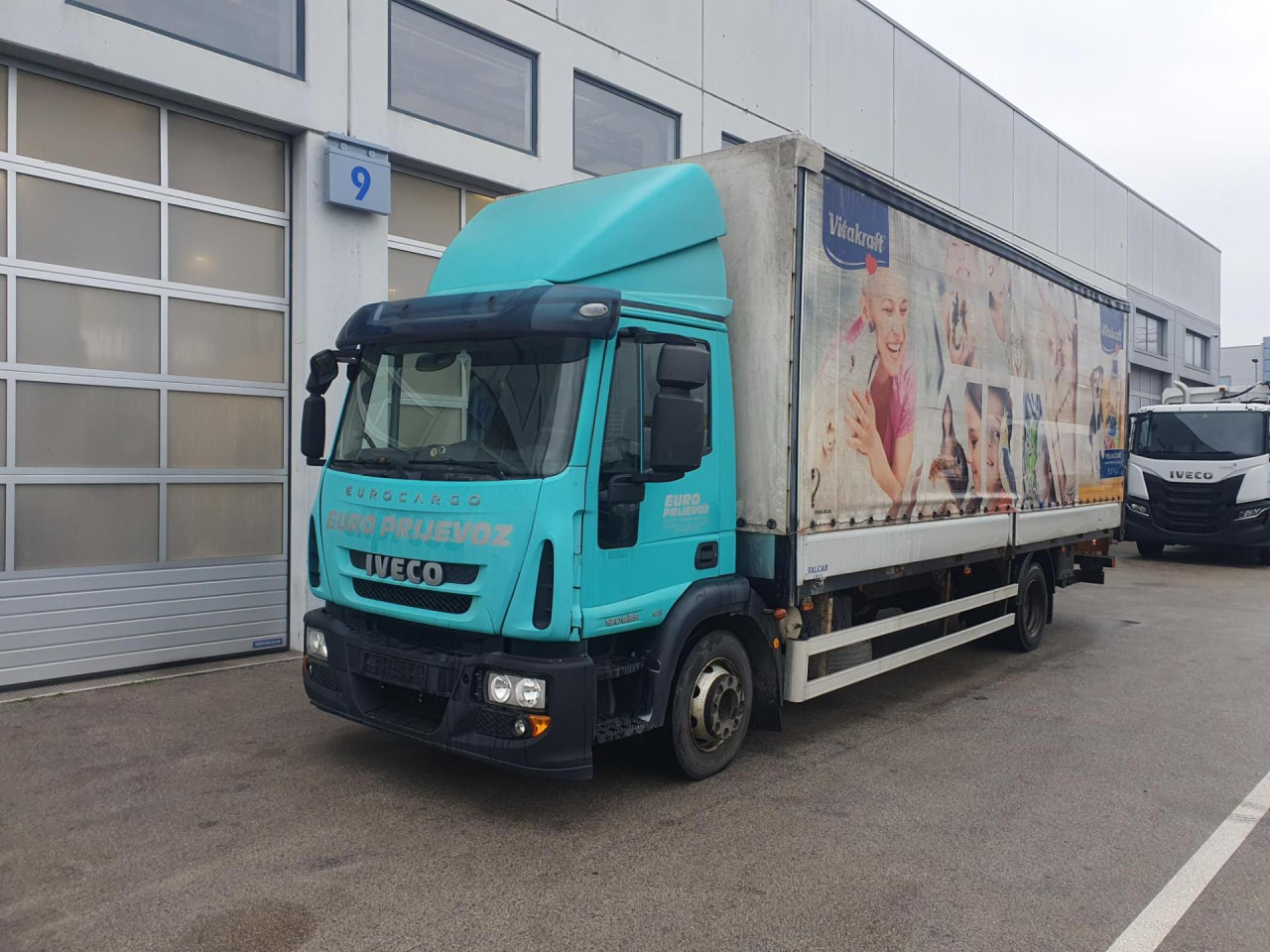 IVECO Eurocargo ML120E25 - Curtainsider truck: picture 1 IVECO Eurocargo ML120E25 - Curtainsider truck: picture 1
