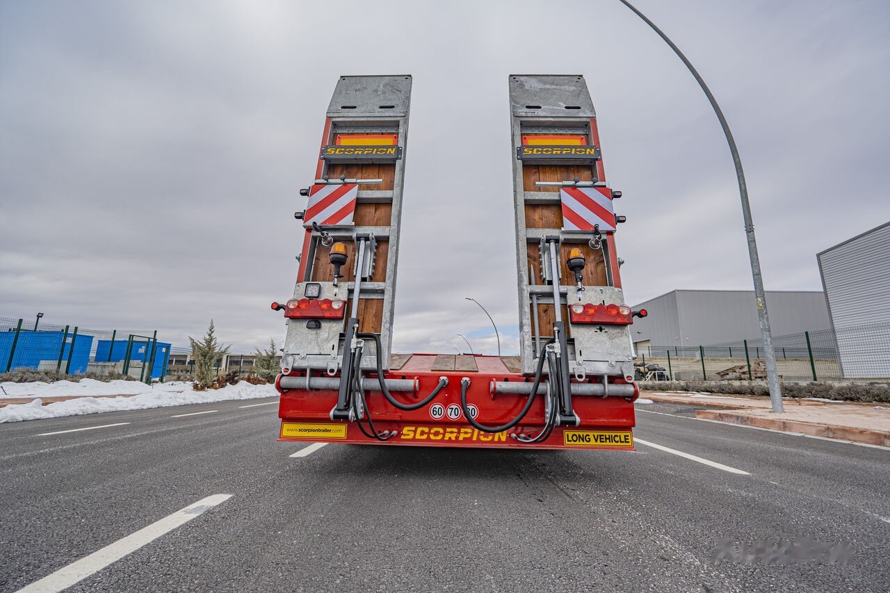New Low loader trailer for transportation of heavy machinery Scorpion Trailer NEW TRIDEM: picture 9