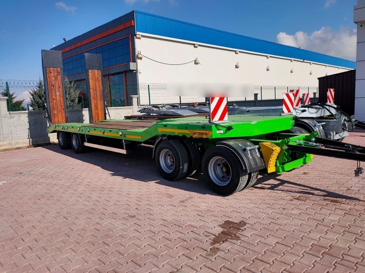 New Low loader trailer for transportation of heavy machinery Scorpion Trailer SCORPION TRAILER UNUSED 4 AXLE LOWLOADER (MANUFACTURER COMPANY): picture 19