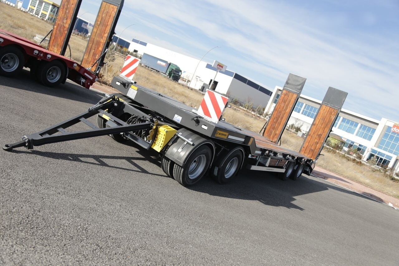 New Low loader trailer for transportation of heavy machinery Scorpion Trailer SCORPION TRAILER UNUSED 4 AXLE LOWLOADER (MANUFACTURER COMPANY): picture 14