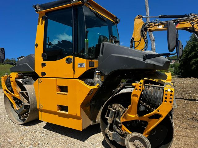 BOMAG BW 174 AP-4F AM, Tandem Roller BOMAG BW 174 AP-4F AM, Tandem Roller - Road roller: picture 1 BOMAG BW 174 AP-4F AM, Tandem Roller BOMAG BW 174 AP-4F AM, Tandem Roller - Road roller: picture 1