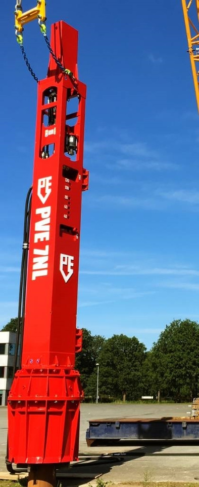 PVE 7NL - Pile driver: picture 2 PVE 7NL - Pile driver: picture 2
