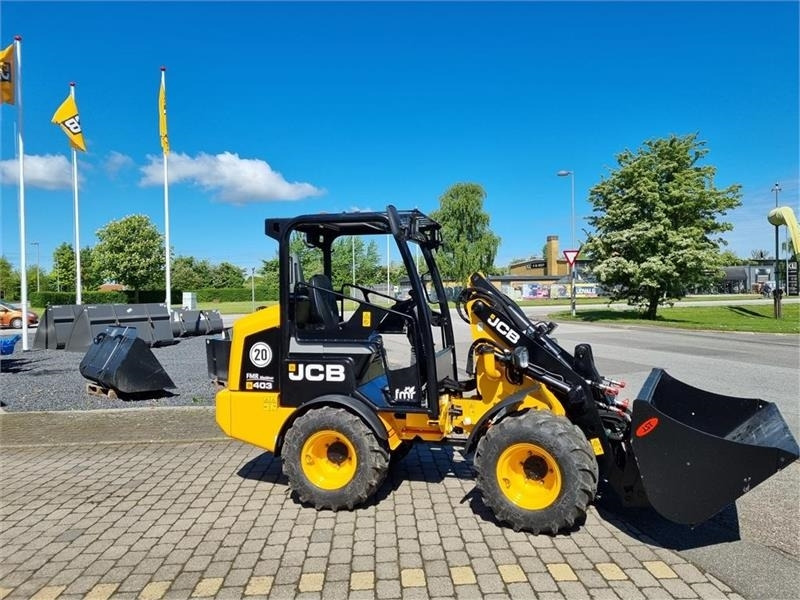 JCB 403 AGRI - Compact loader: picture 2 JCB 403 AGRI - Compact loader: picture 2