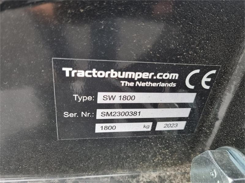 Tractor Bumper 1800 kg. - Counterweight for Agricultural machinery: picture 4 Tractor Bumper 1800 kg. - Counterweight for Agricultural machinery: picture 4