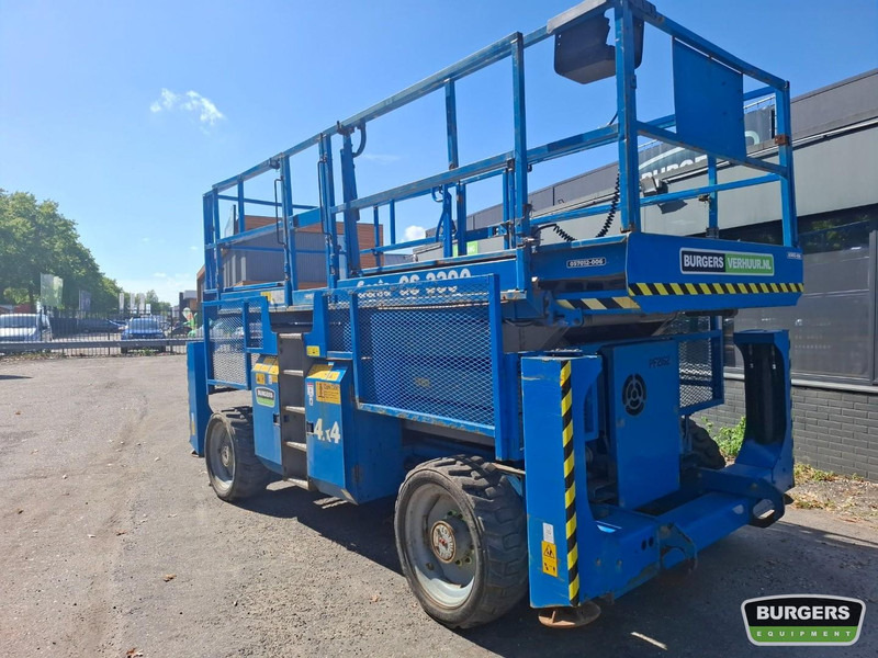 Genie GS3390 - Scissor lift: picture 4 Genie GS3390 - Scissor lift: picture 4