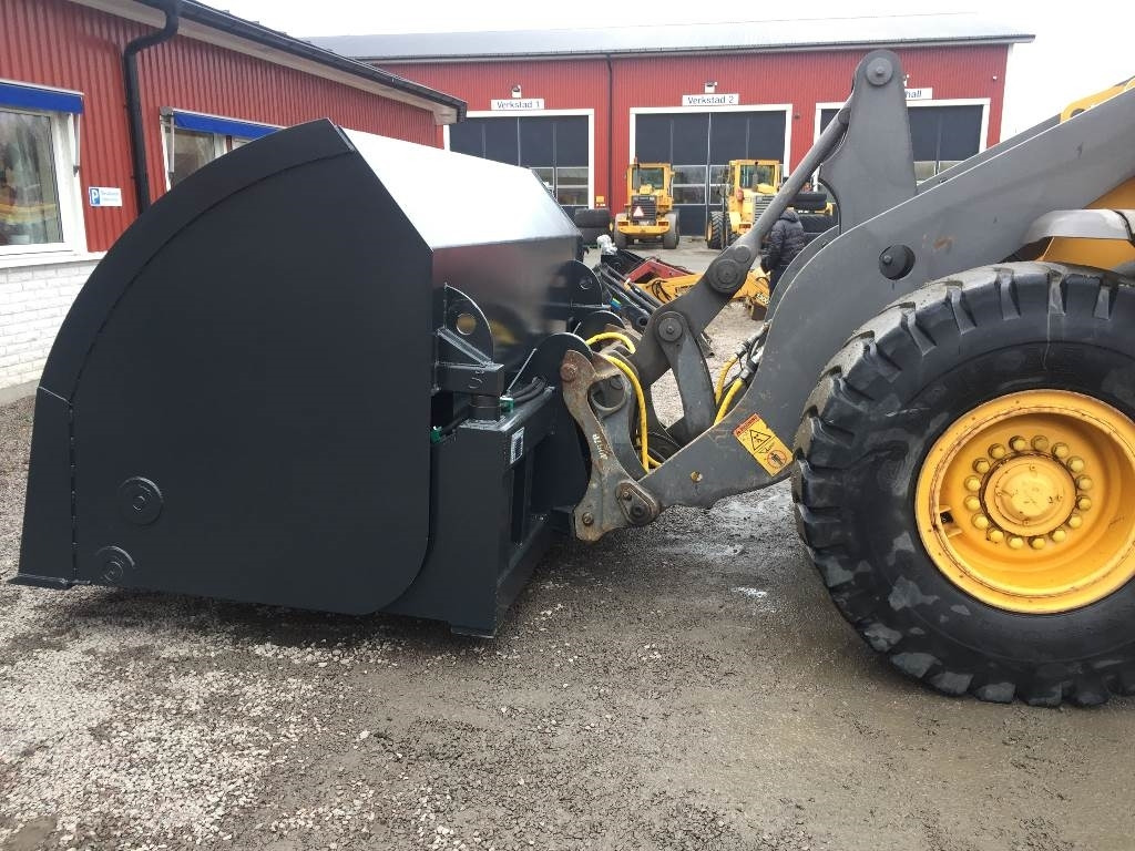 Högtippande Skopa 5 Kubik Hightipp - Loader bucket for Construction machinery: picture 5 Högtippande Skopa 5 Kubik Hightipp - Loader bucket for Construction machinery: picture 5