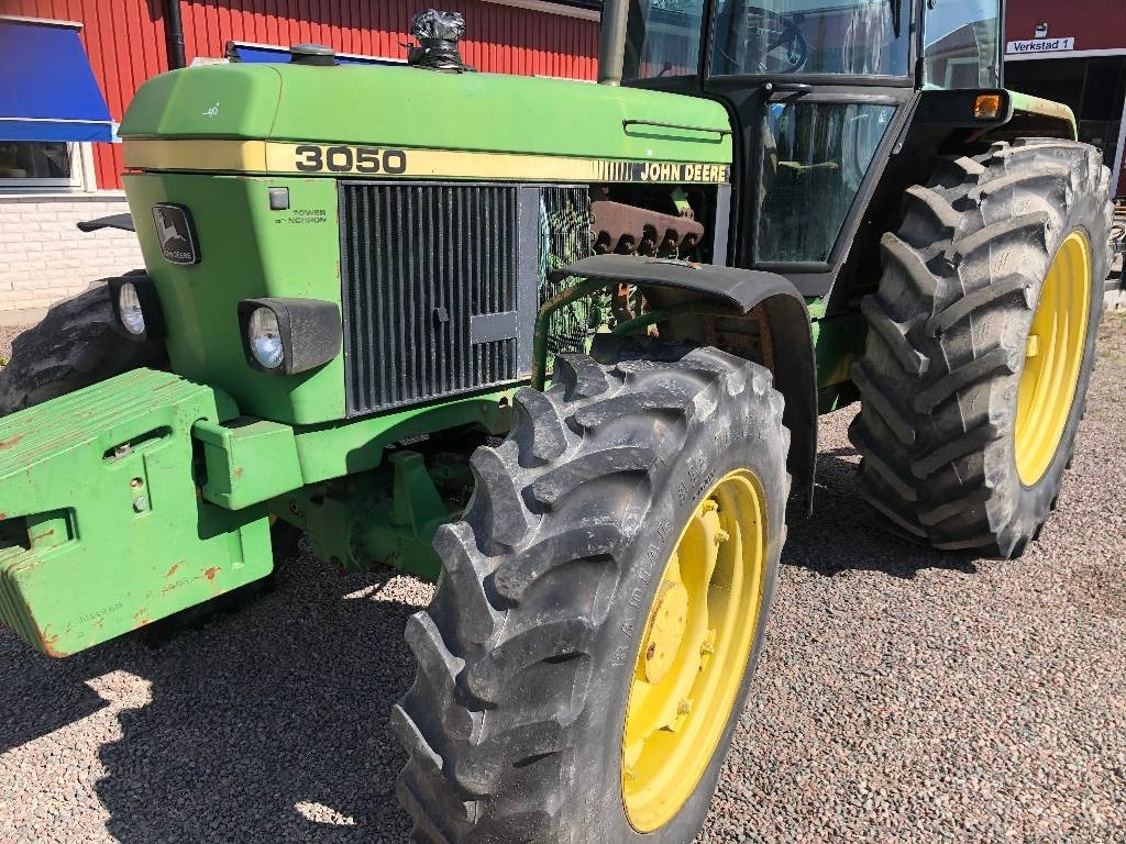 John Deere 3050 Dismantled: only spare parts - Farm tractor: picture 2 John Deere 3050 Dismantled: only spare parts - Farm tractor: picture 2