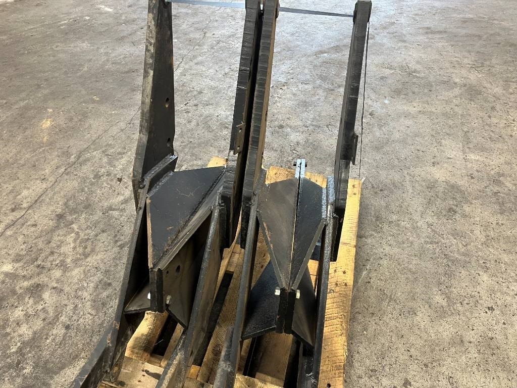 Lastarfäste Trima till Ursus Zetor - Front loader for tractor: picture 4 Lastarfäste Trima till Ursus Zetor - Front loader for tractor: picture 4