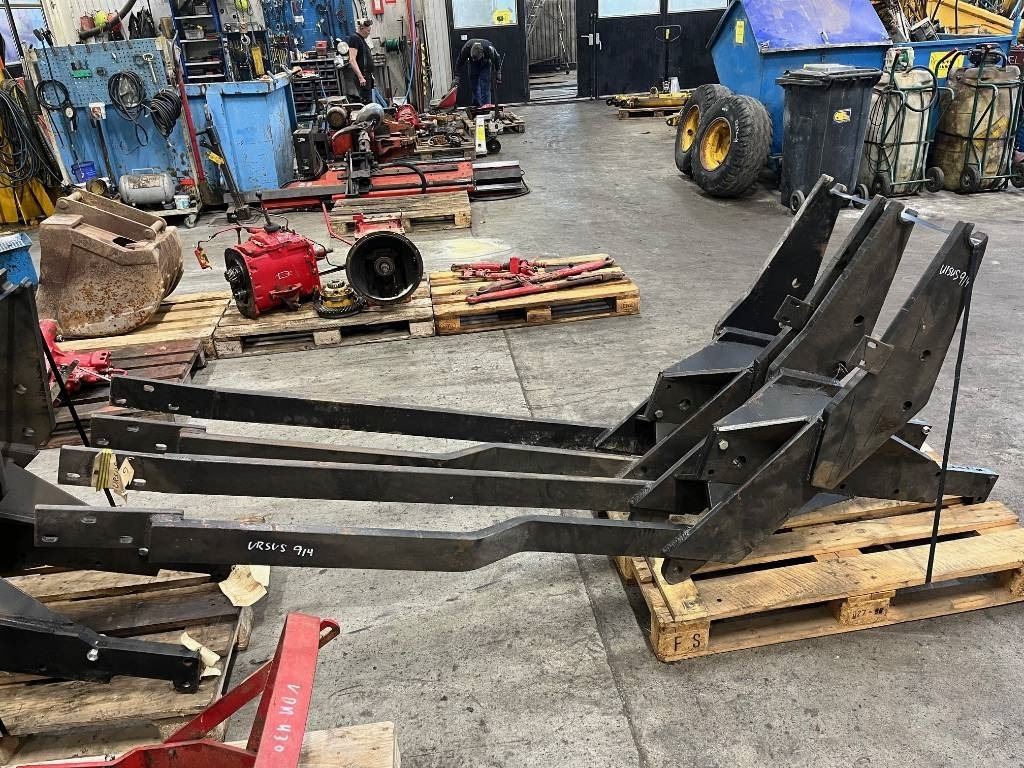 Lastarfäste Trima till Ursus Zetor - Front loader for tractor: picture 3 Lastarfäste Trima till Ursus Zetor - Front loader for tractor: picture 3