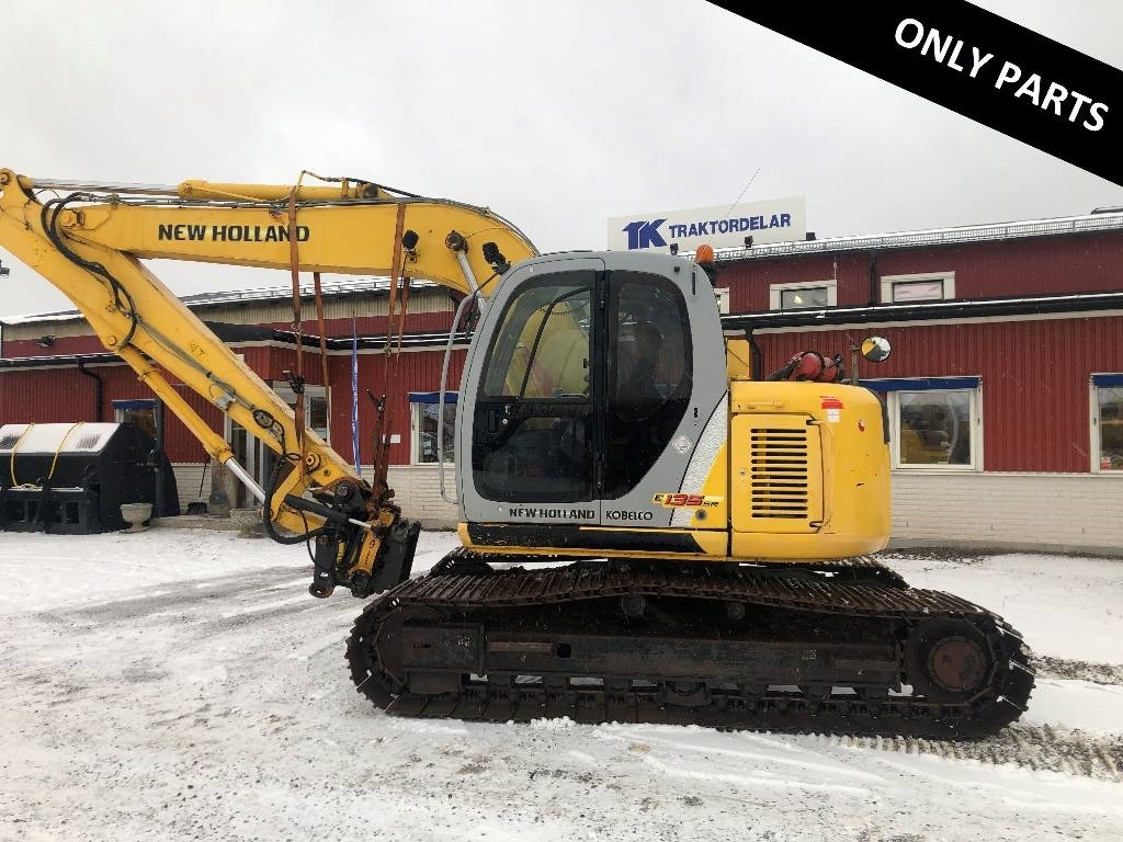 New Holland Kobelco E135SR dismantled: only spare parts - Crawler excavator: picture 1 New Holland Kobelco E135SR dismantled: only spare parts - Crawler excavator: picture 1