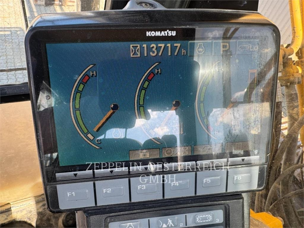 Komatsu PC450LC-8 - Crawler excavator: picture 5 Komatsu PC450LC-8 - Crawler excavator: picture 5