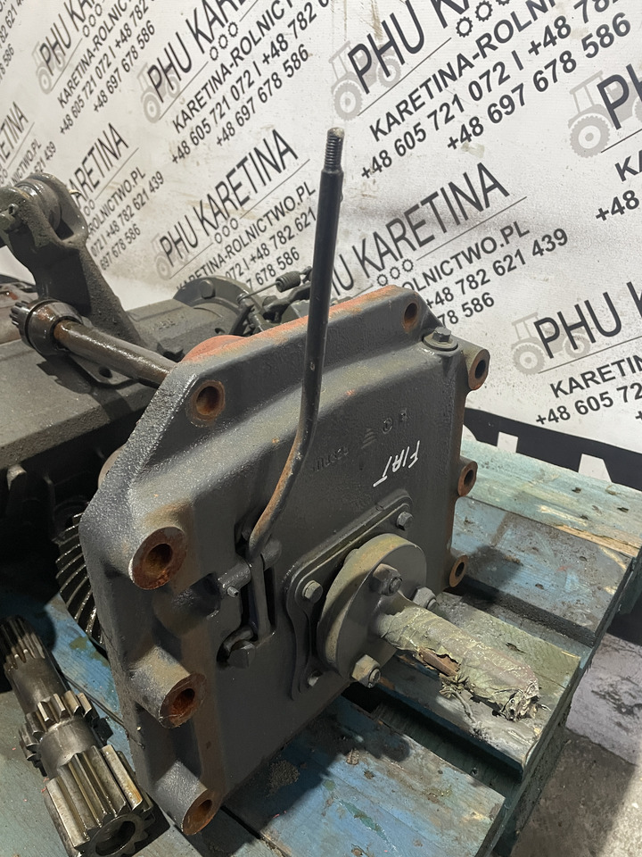 Case Fiat - przystawka do WOMu WOM 5113625 - Gearbox and parts for Agricultural machinery: picture 1 Case Fiat - przystawka do WOMu WOM 5113625 - Gearbox and parts for Agricultural machinery: picture 1