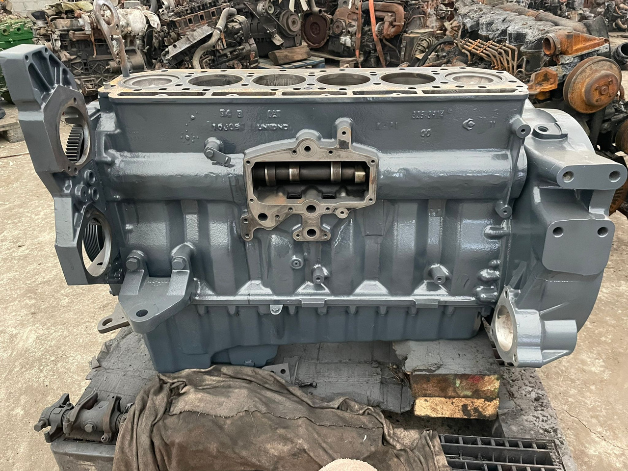 Cat Caterpillar C9 - słupek silnika - Engine for Agricultural machinery: picture 2 Cat Caterpillar C9 - słupek silnika - Engine for Agricultural machinery: picture 2