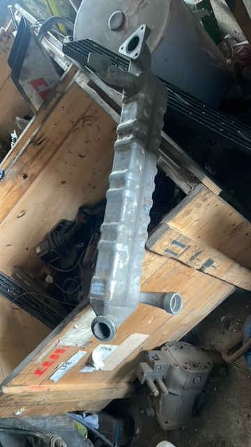 Claas Arion - Chłodnica EGR RE548348 - EGR cooler for Agricultural machinery: picture 2 Claas Arion - Chłodnica EGR RE548348 - EGR cooler for Agricultural machinery: picture 2